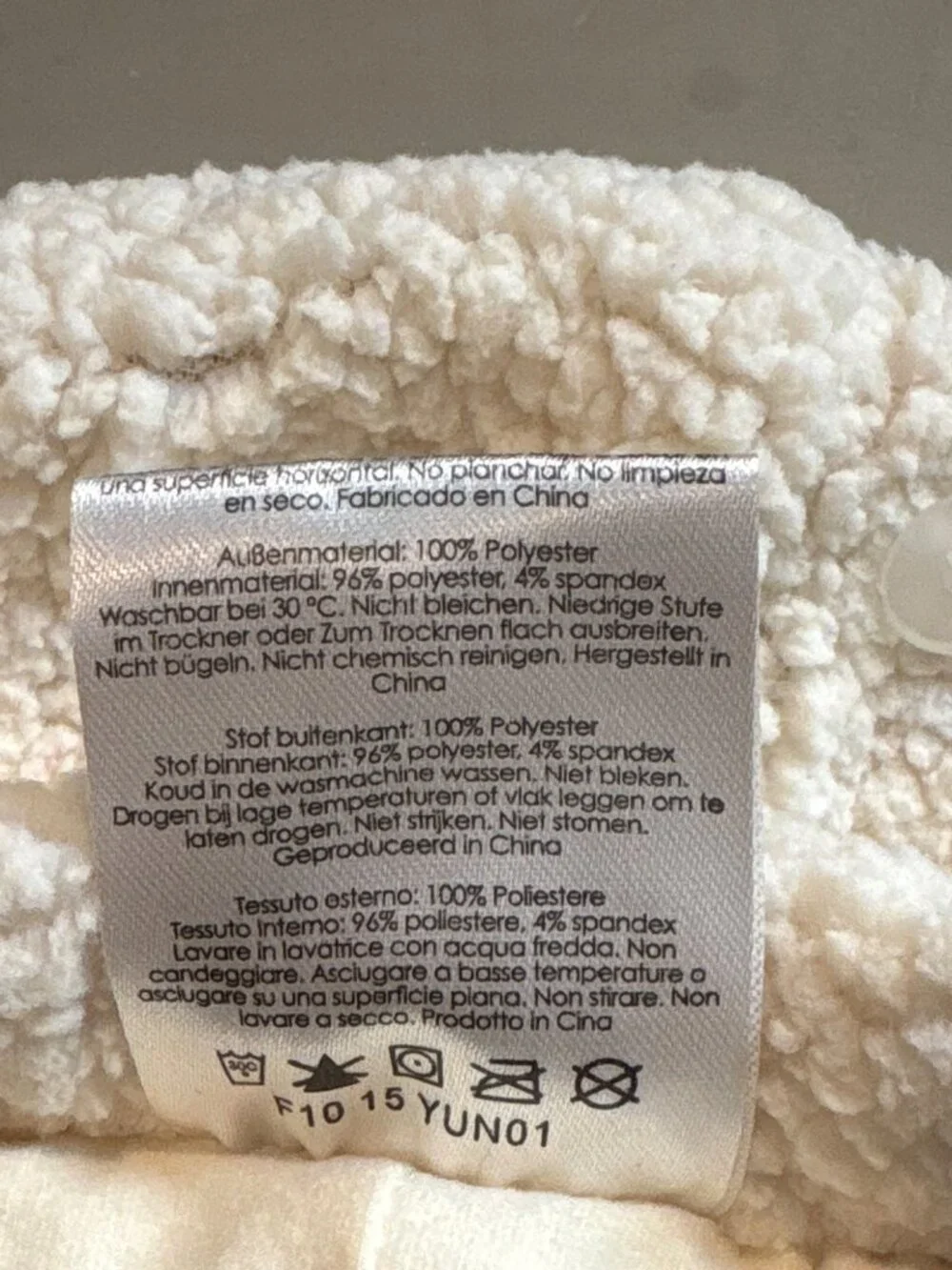 JJ Cole Bundleme Hat Cream 0-6 Months Cozy Fleece Winter Baby Shower Gift